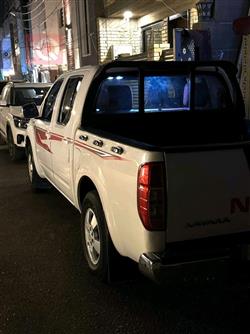 نيسان نافارا